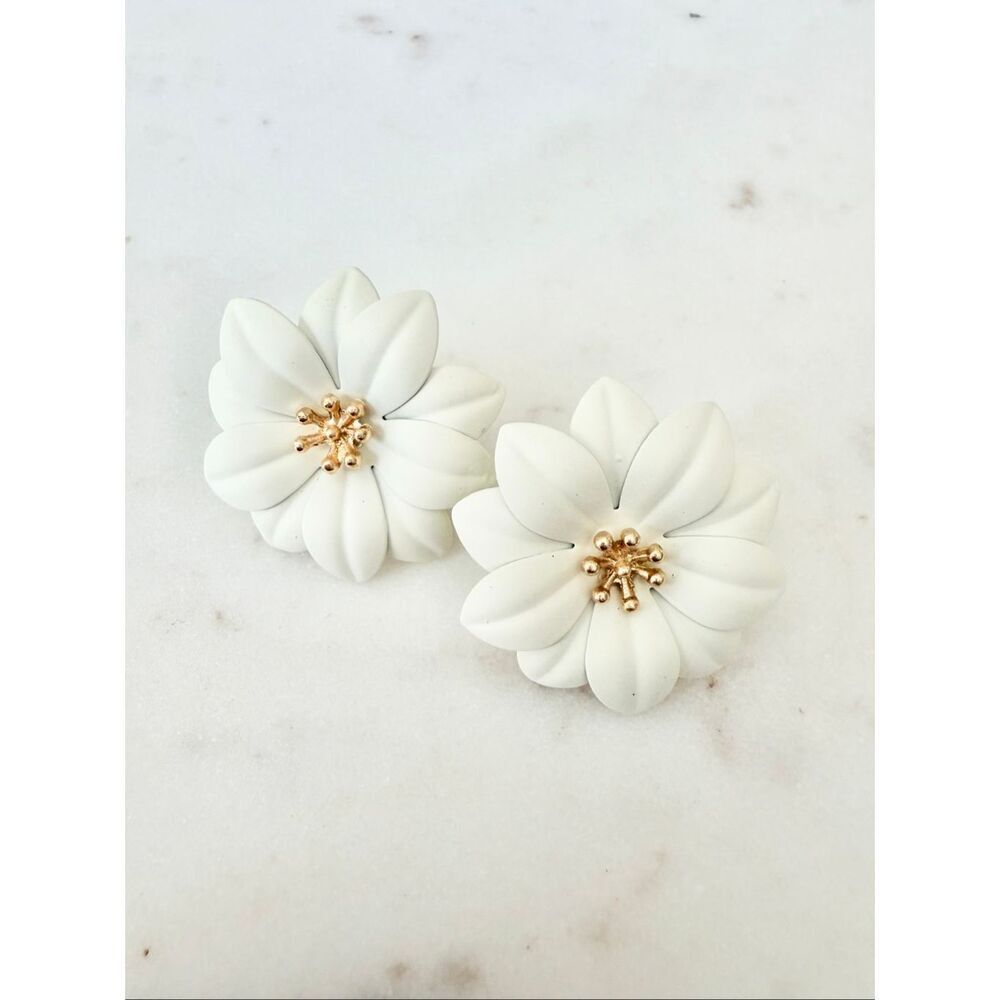 White Floral Statement Stud Earrings | Matte Flower Earrings Gold Center